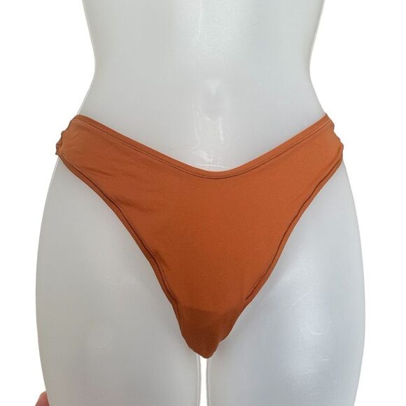 NWT SKIMS Fits Everybody Dipped Front Thong In Bronze Brown Underwear Panty - Picture 7 of 7